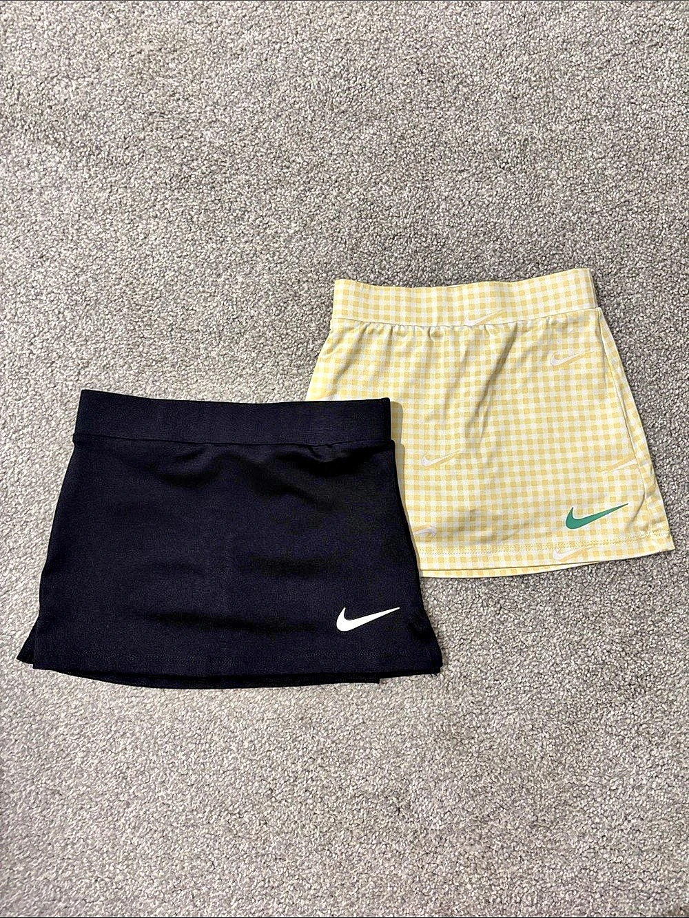 Nike Girls Athletic Skirt w/shorts Set Black & Yellow